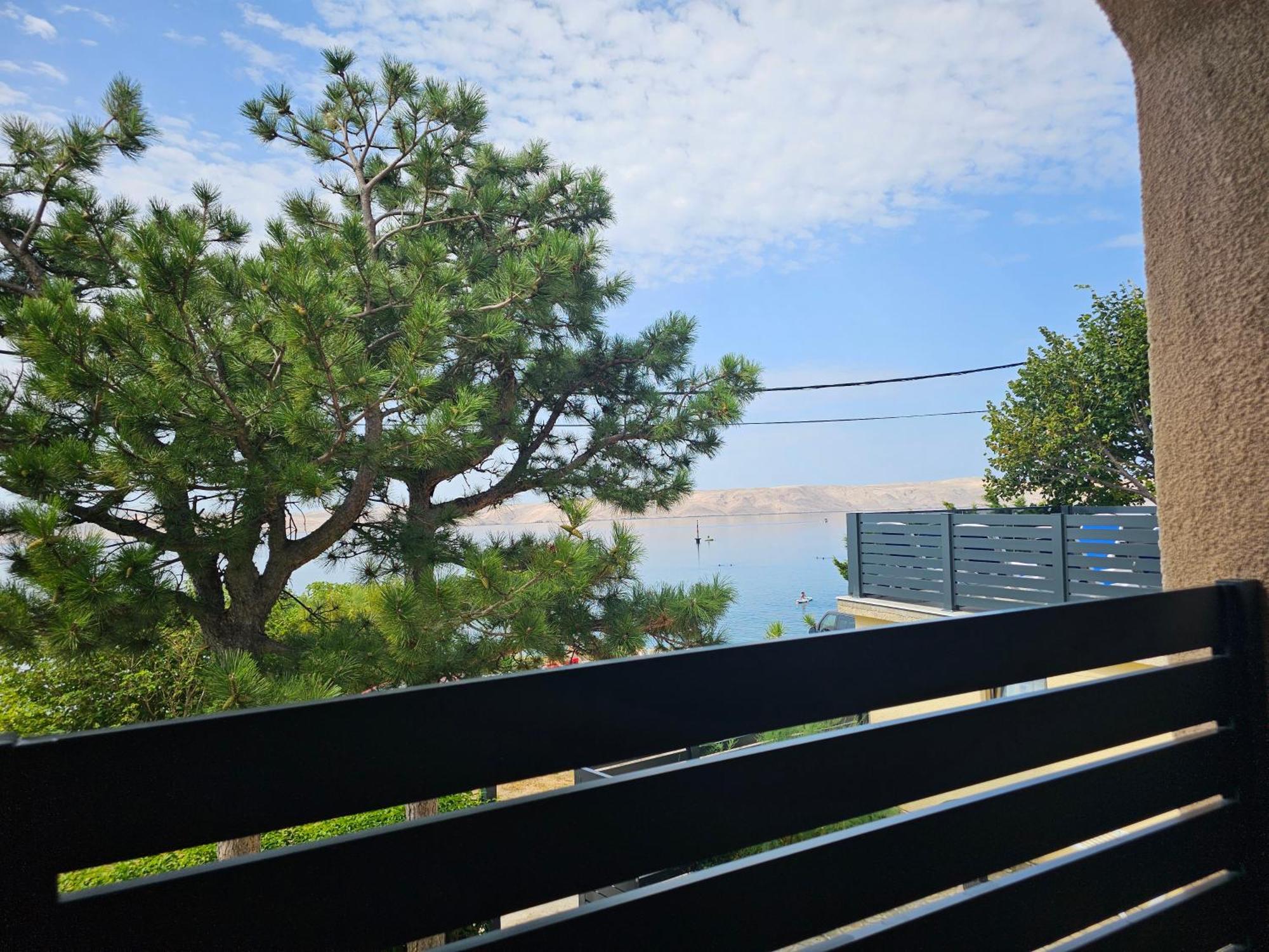 Beachfront House Ivana With Pool - Renovated 2025 Cesarica Buitenkant foto