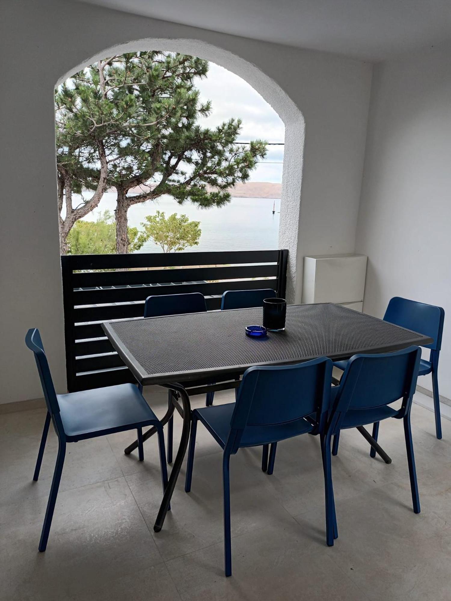 Beachfront House Ivana With Pool - Renovated 2025 Cesarica Buitenkant foto