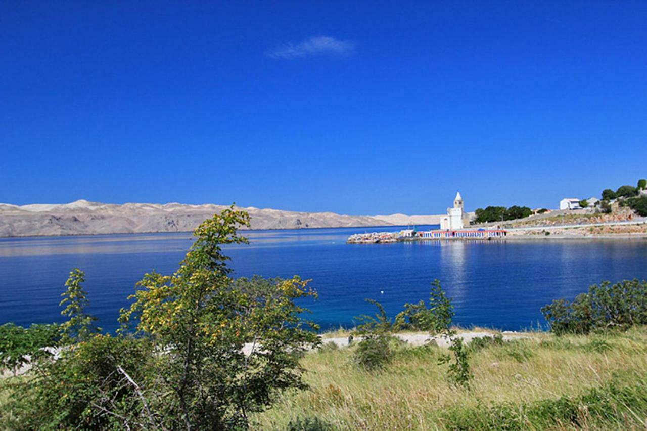 Beachfront House Ivana With Pool - Renovated 2025 Cesarica Buitenkant foto