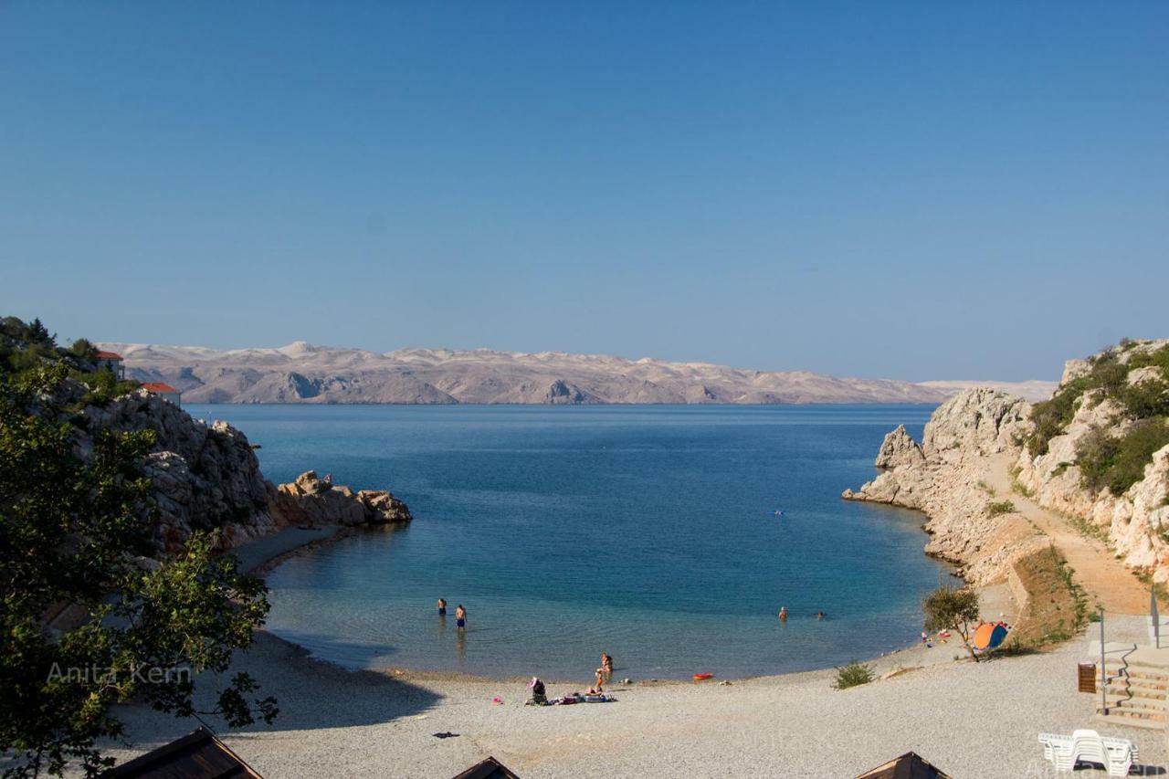 Beachfront House Ivana With Pool - Renovated 2025 Cesarica Buitenkant foto