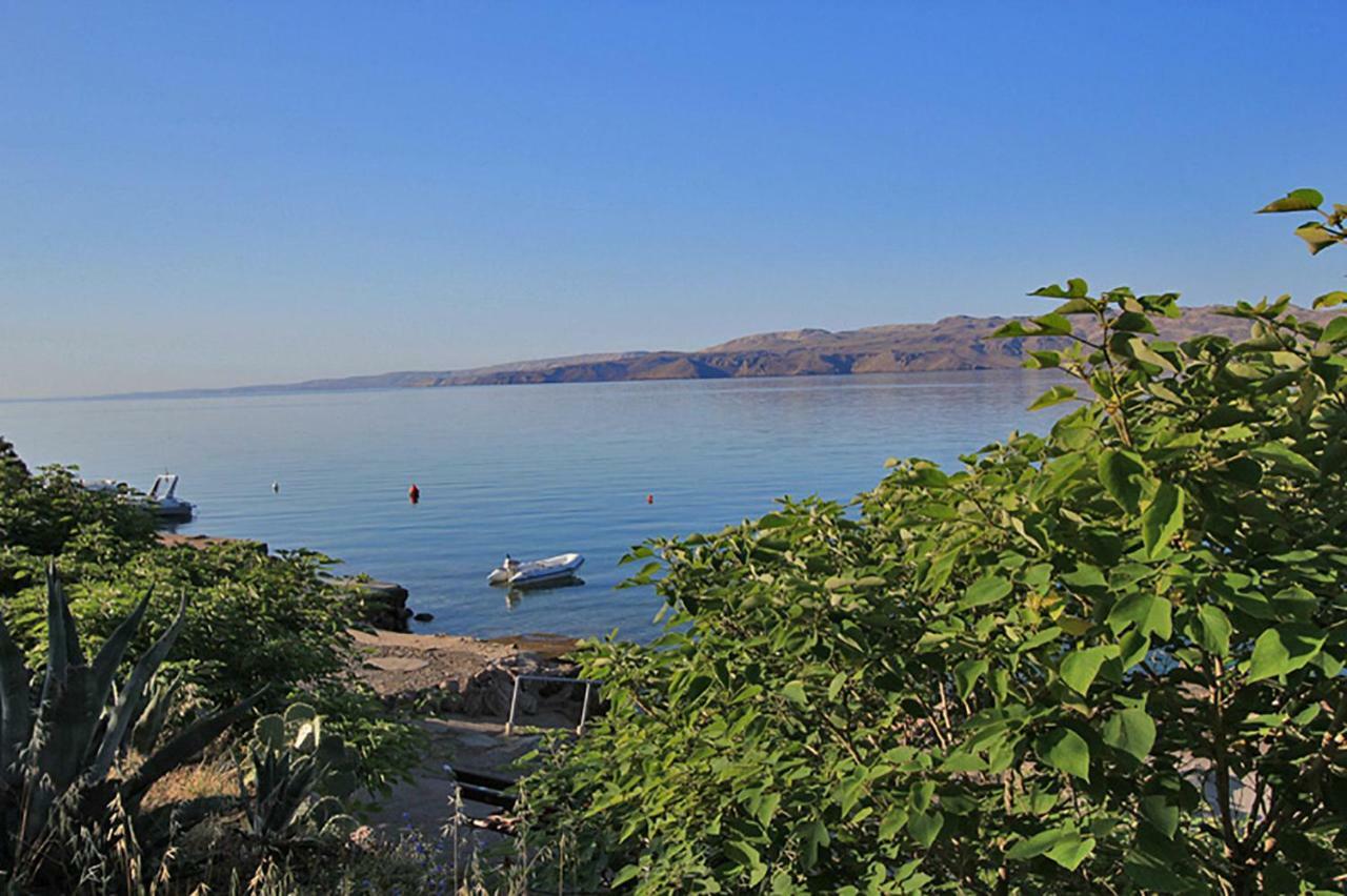 Beachfront House Ivana With Pool - Renovated 2025 Cesarica Buitenkant foto