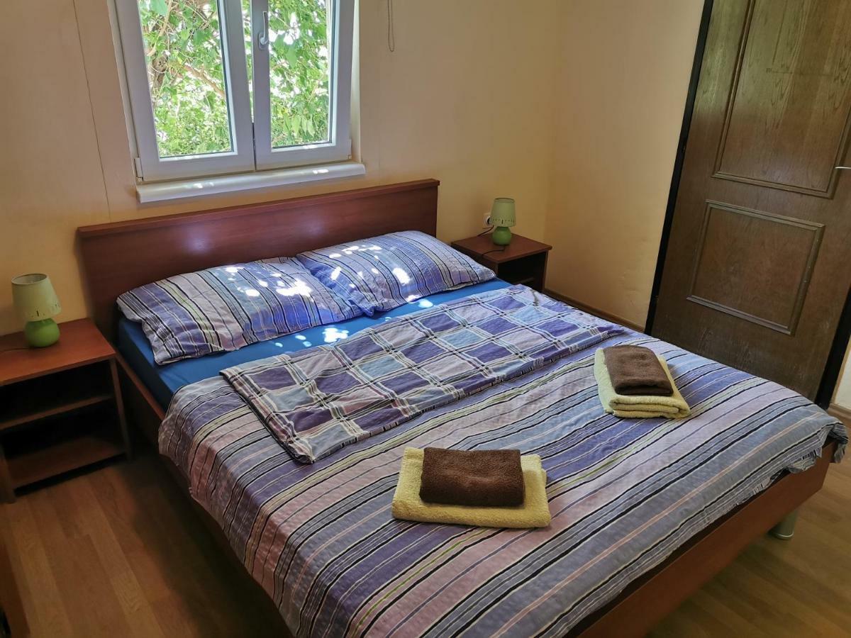Beachfront House Ivana With Pool - Renovated 2025 Cesarica Buitenkant foto